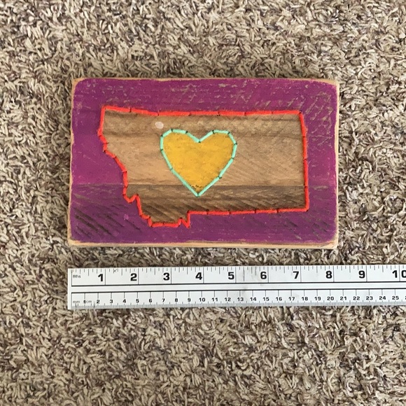 Montana Heart Sign from Etsy - Picture 4 of 6